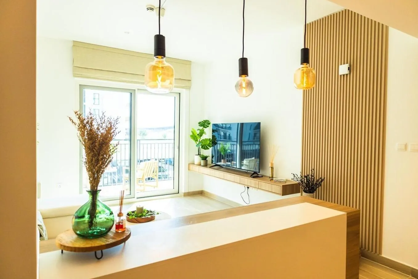 Appartement Cozy Retreat At Waters Edge, By Voyage à Abou Dabi Émirats arabes unis